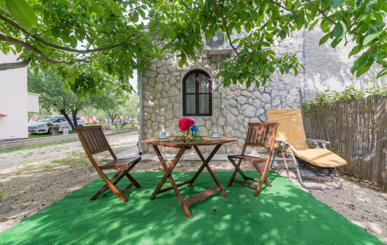 Apartments Bepina Biograd Na Moru Exterior foto