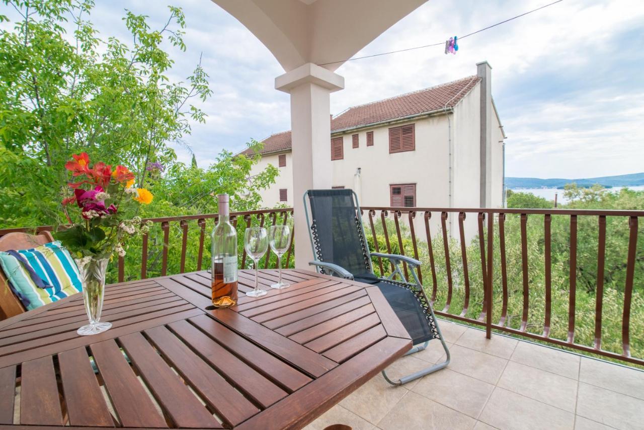 Apartments Bepina Biograd Na Moru Exterior foto
