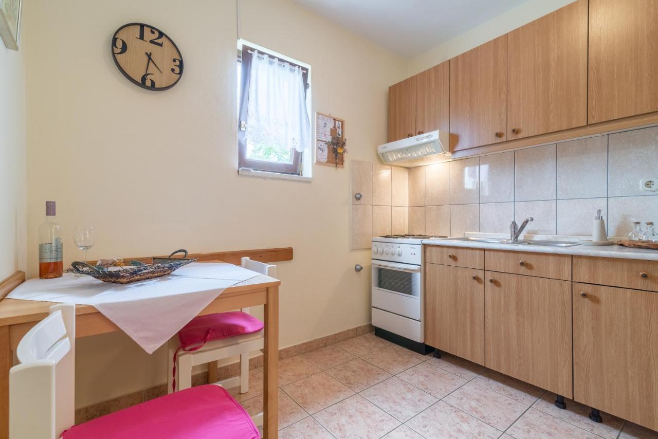 Apartments Bepina Biograd Na Moru Exterior foto